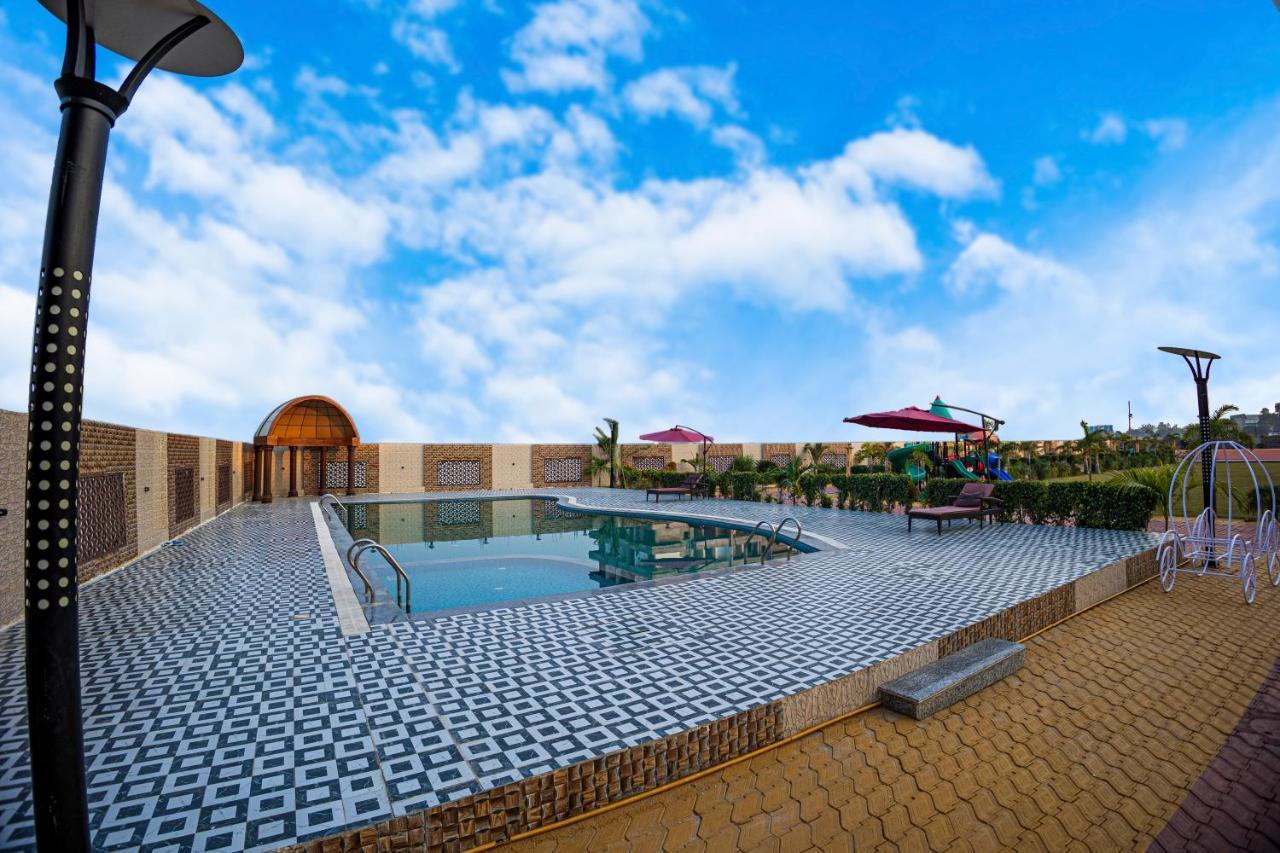 The Bodhi Palace Resort Exterior foto
